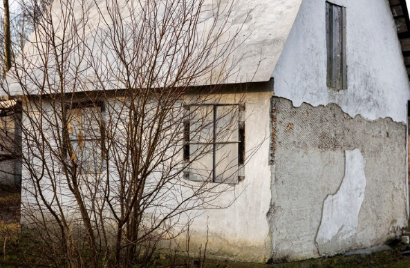 Dust Damage Home Exteriors