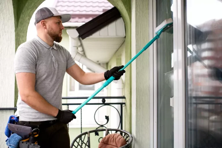 How Exterior Cleaning Helps Arlington Homeowners Stay HOA Compliant