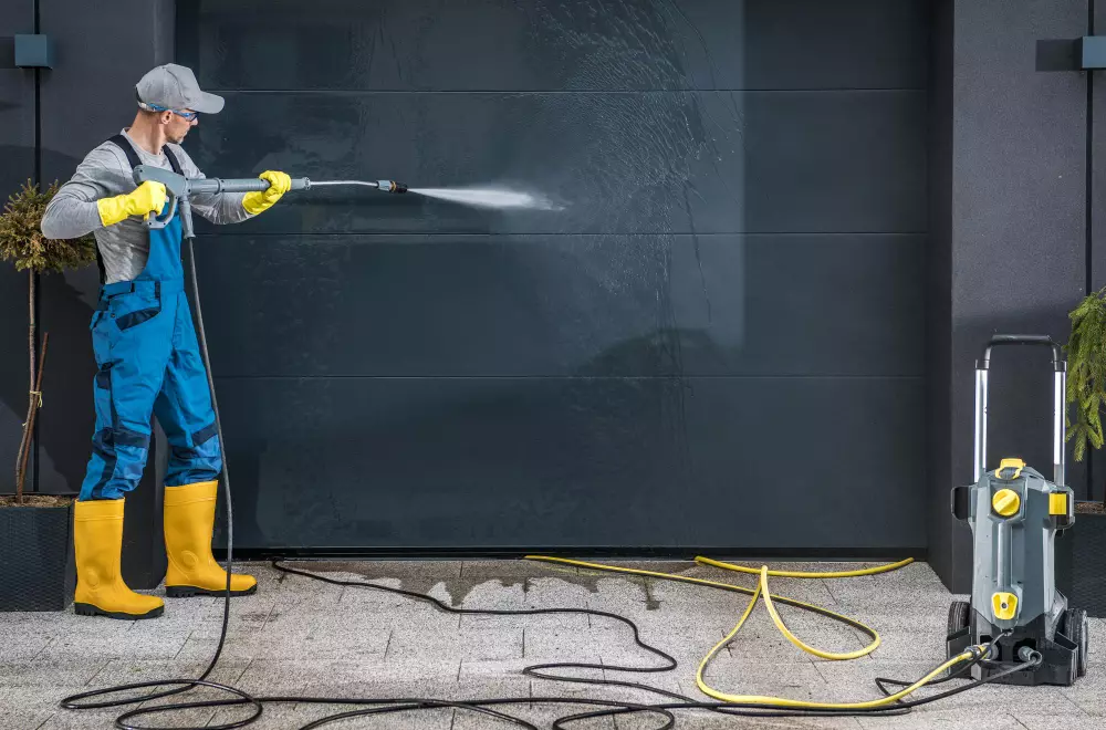 Why New Construction Homes in Arlington Still Need Pressure Washing