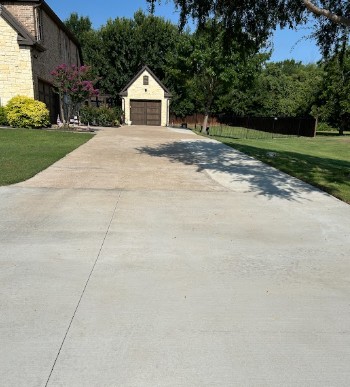 Concrete and driveway cleaning by Stegmeier Pressure Washing