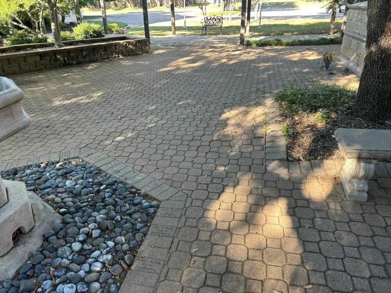Paver courtyard cleaning project